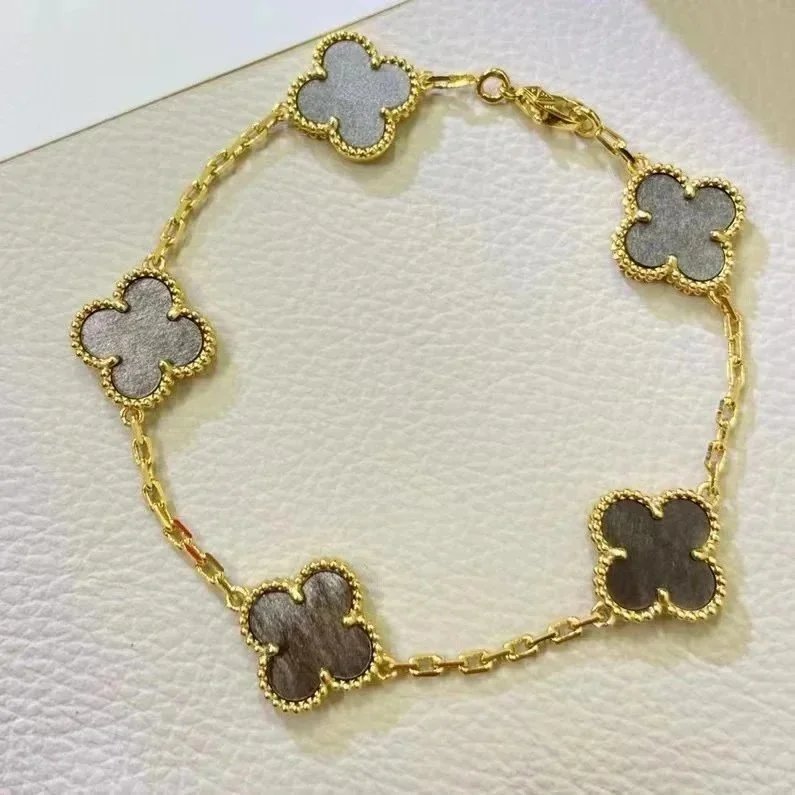 Van Cleef & Arpels F