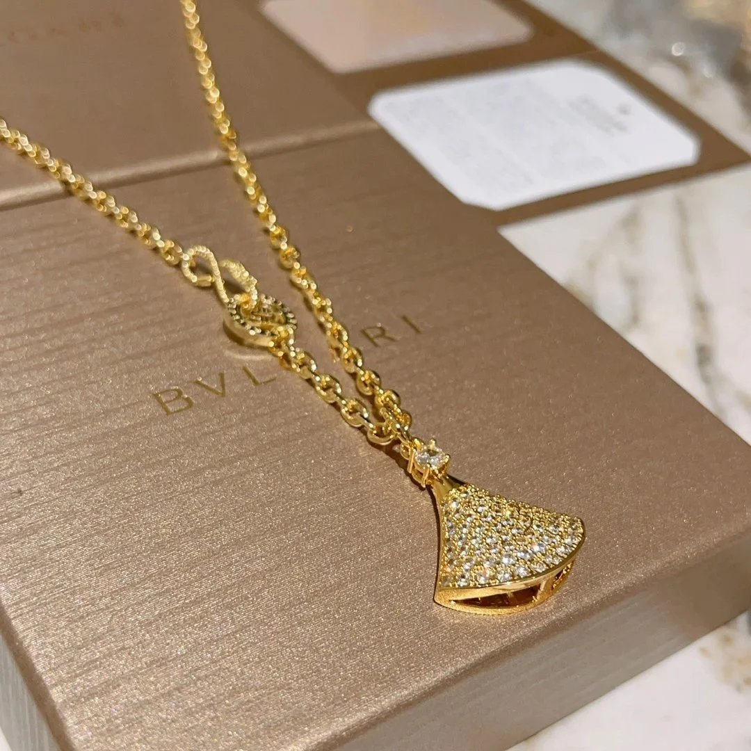 Bvlgari Divas' Dream Gold Pave Diamond Fan Pendant Necklace