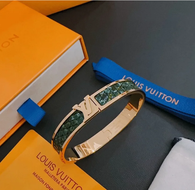 Louis Vuitton Green 