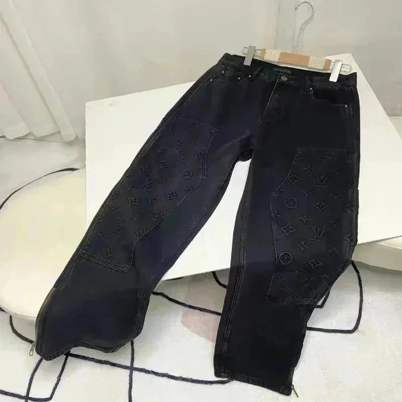 Louis Vuitton Black 