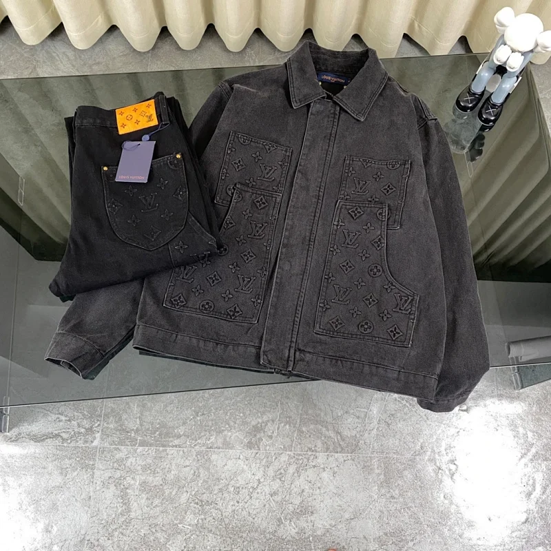 Louis Vuitton Black 