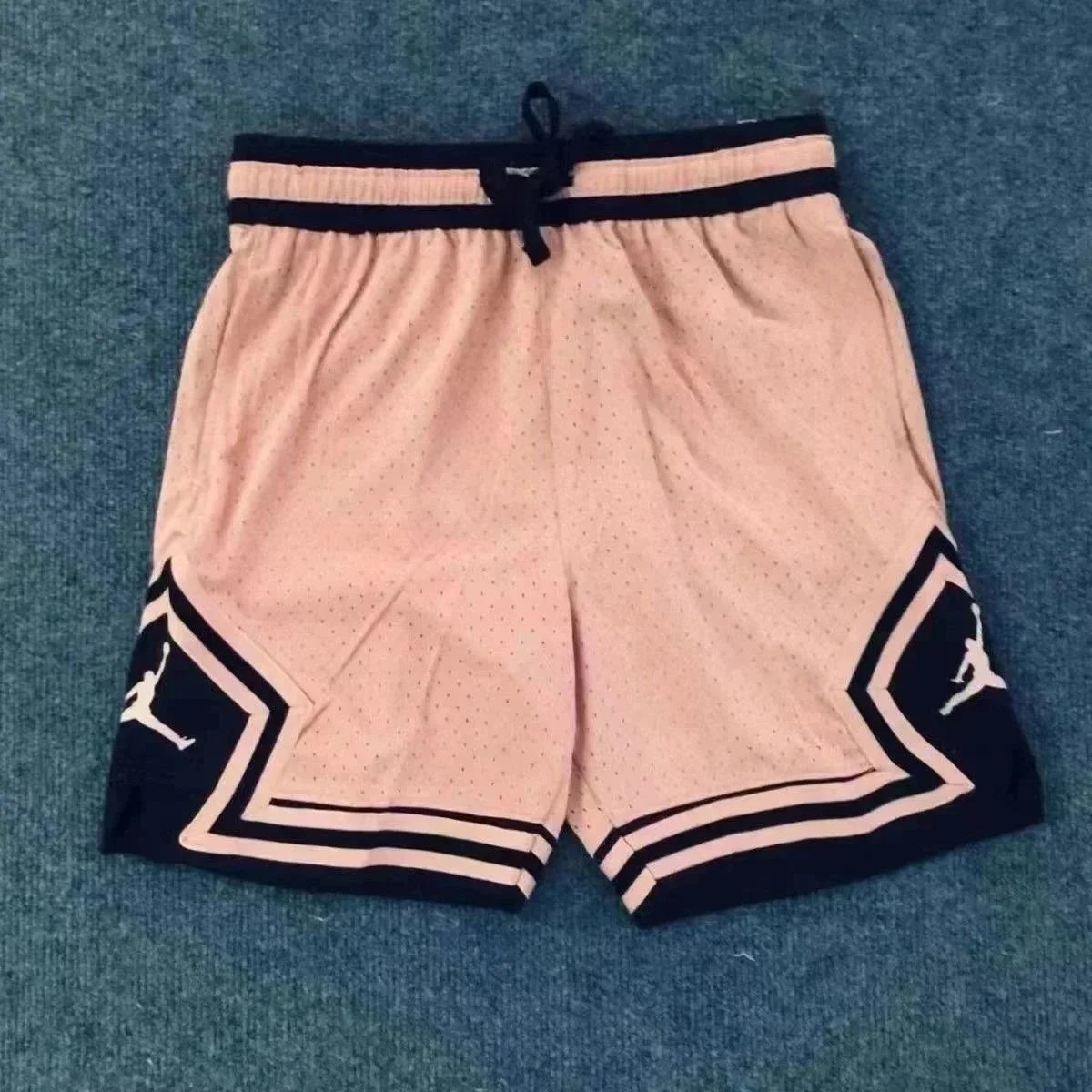 Air Jordan Pink Shor