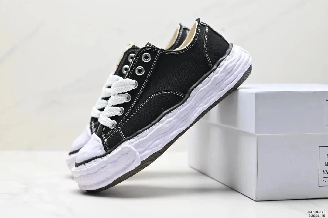 Comfortable Casual Shoes photo 4