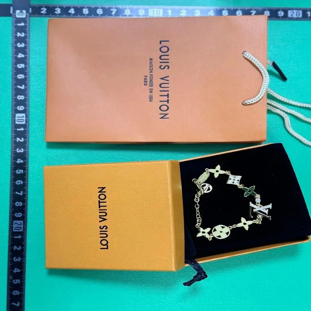 Louis Vuitton LV Chain Gold Tone Monogram Bracelet
