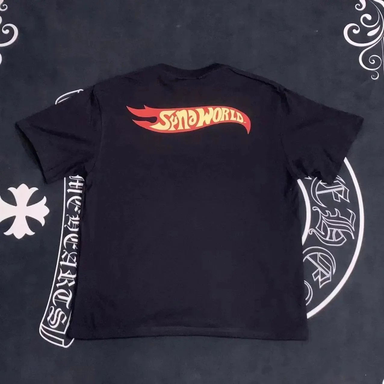 Hot Wheels Black T-S