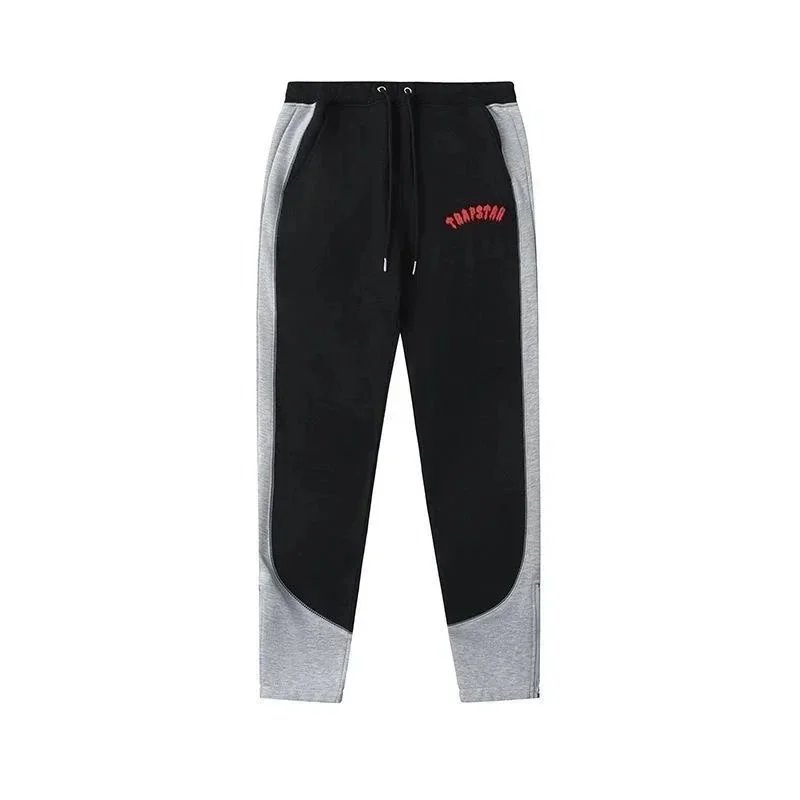 Traphik Black and Gr