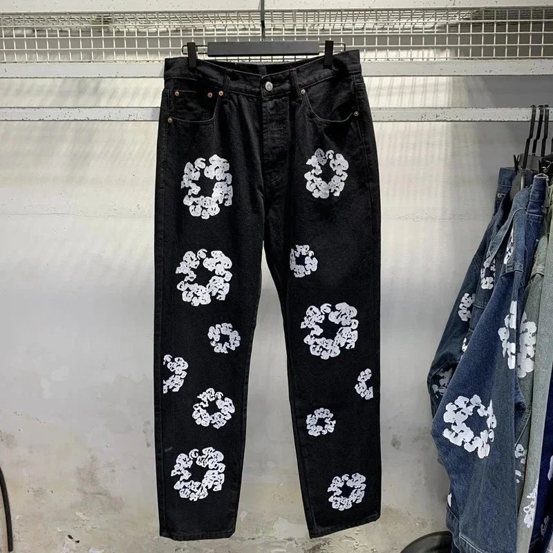 Levi's Black Flower 