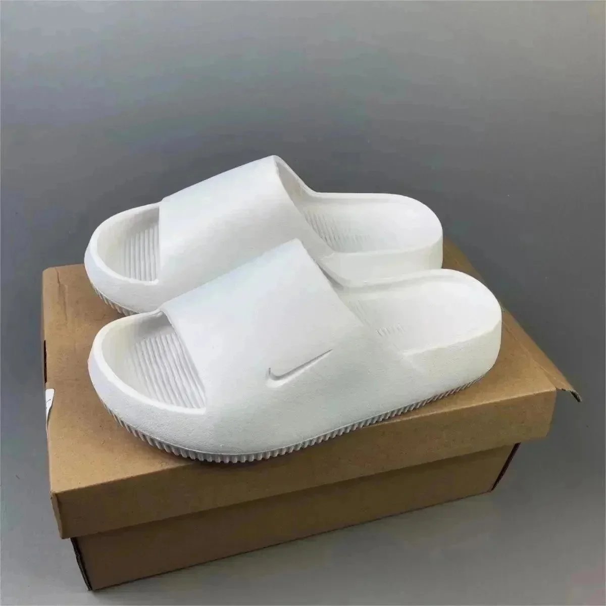 Fashionable All-Match Slippers photo 4