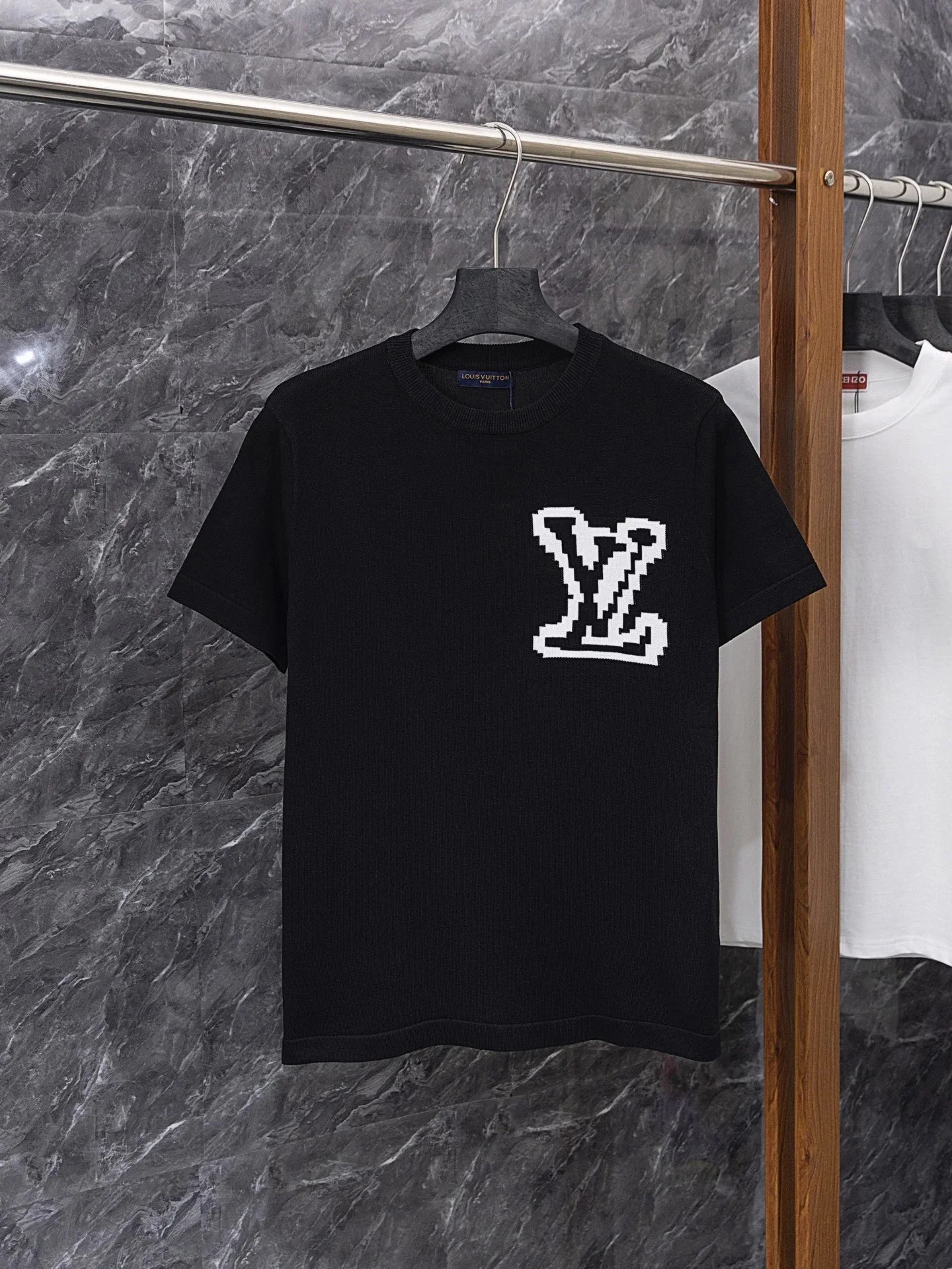 Louis Vuitton Black 