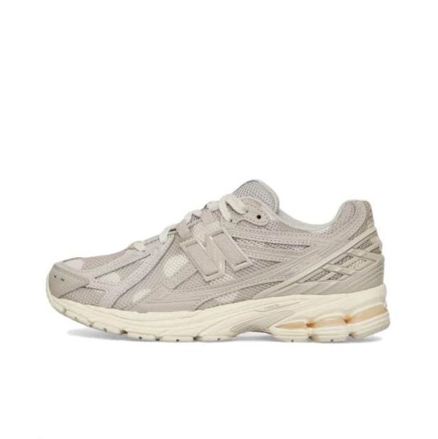 New Balance 2002R Gr