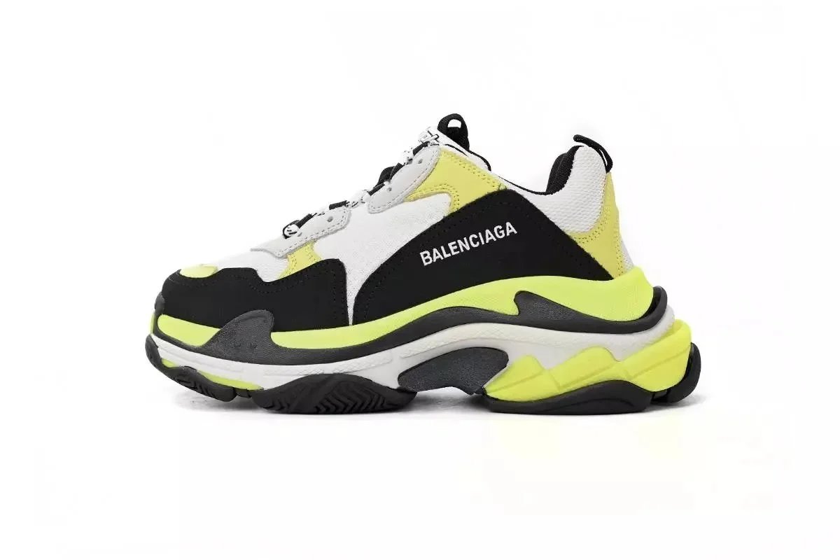 Balenciaga Triple S 