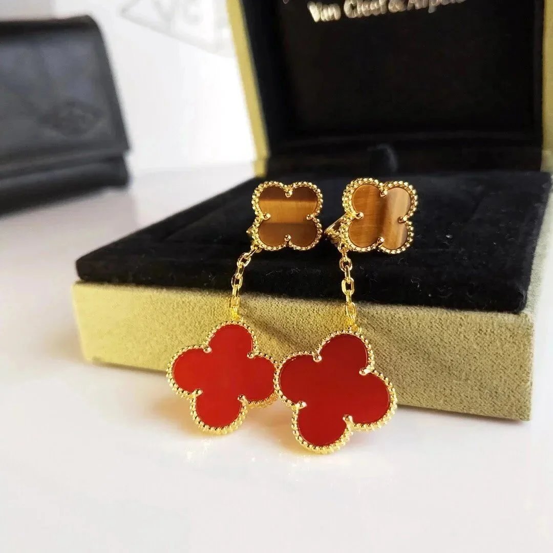 Van Cleef & Arpels R