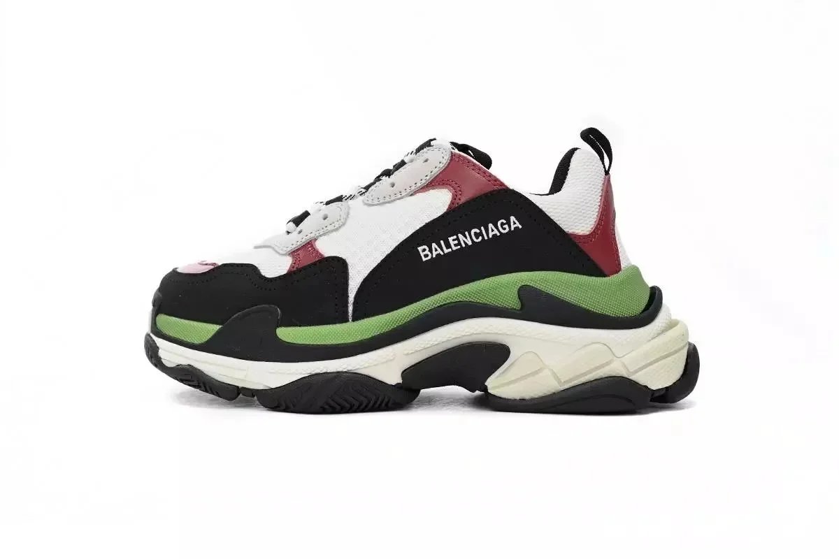 Balenciaga Triple S 