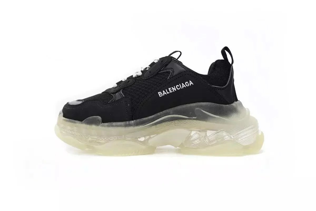Balenciaga Triple S 