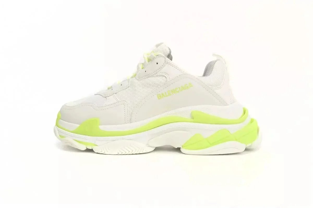 Balenciaga Triple S 