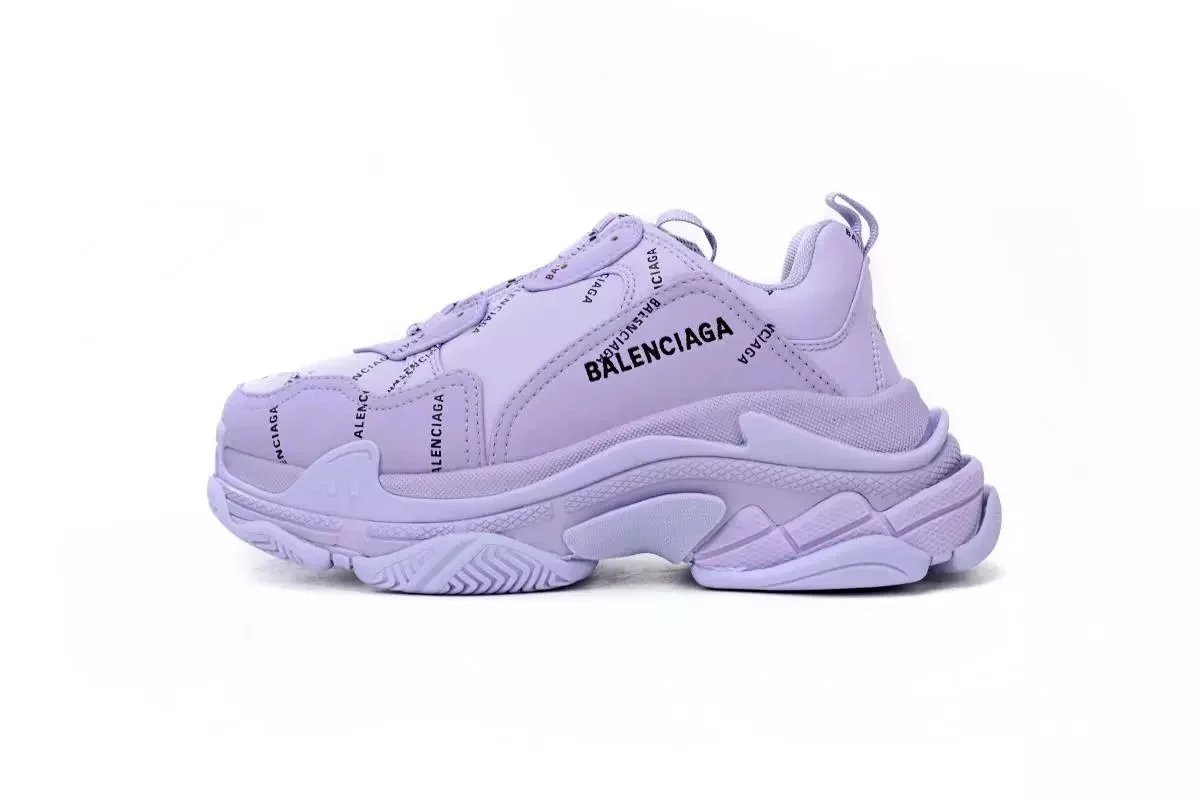 Balenciaga Triple S 