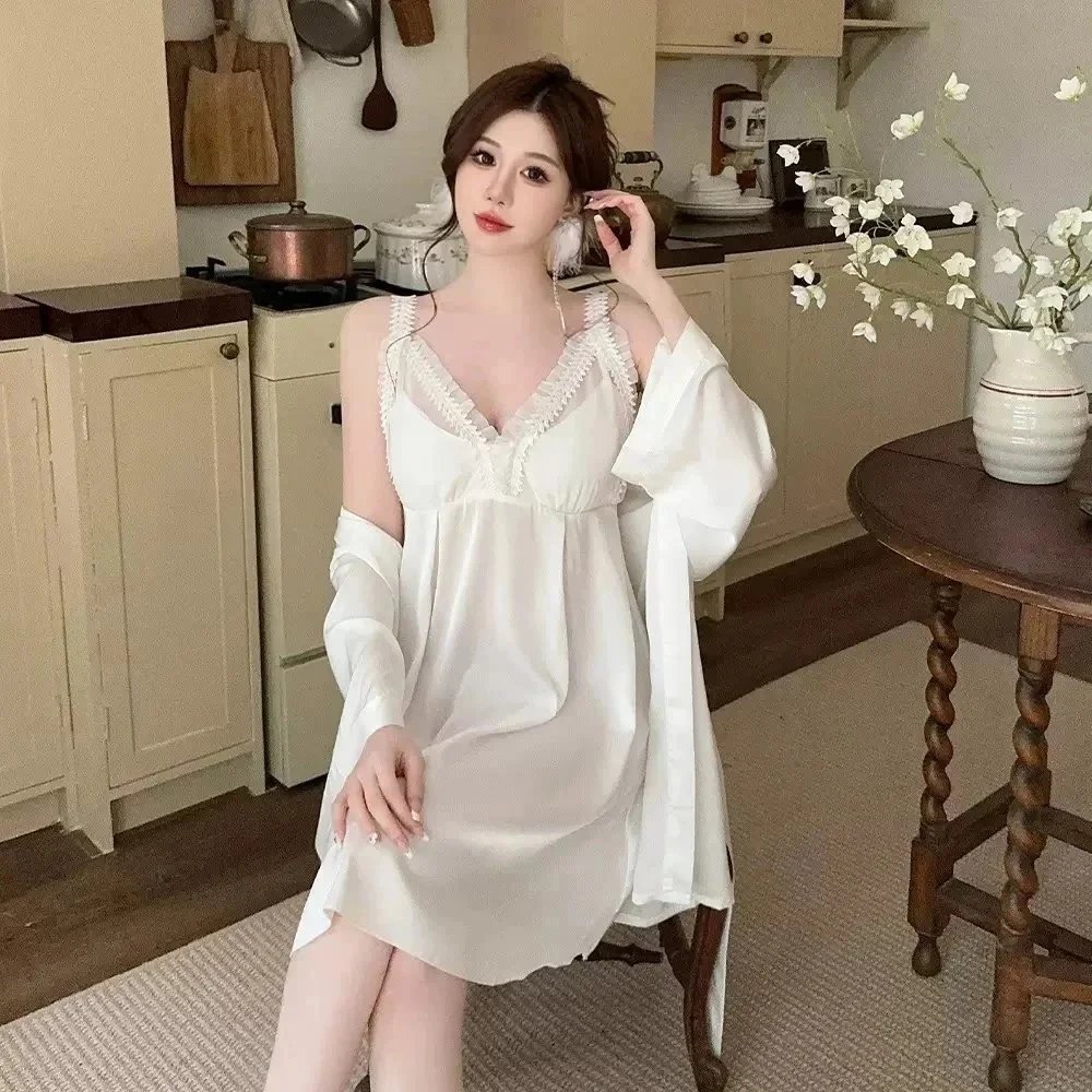 Lily's Love White Ni