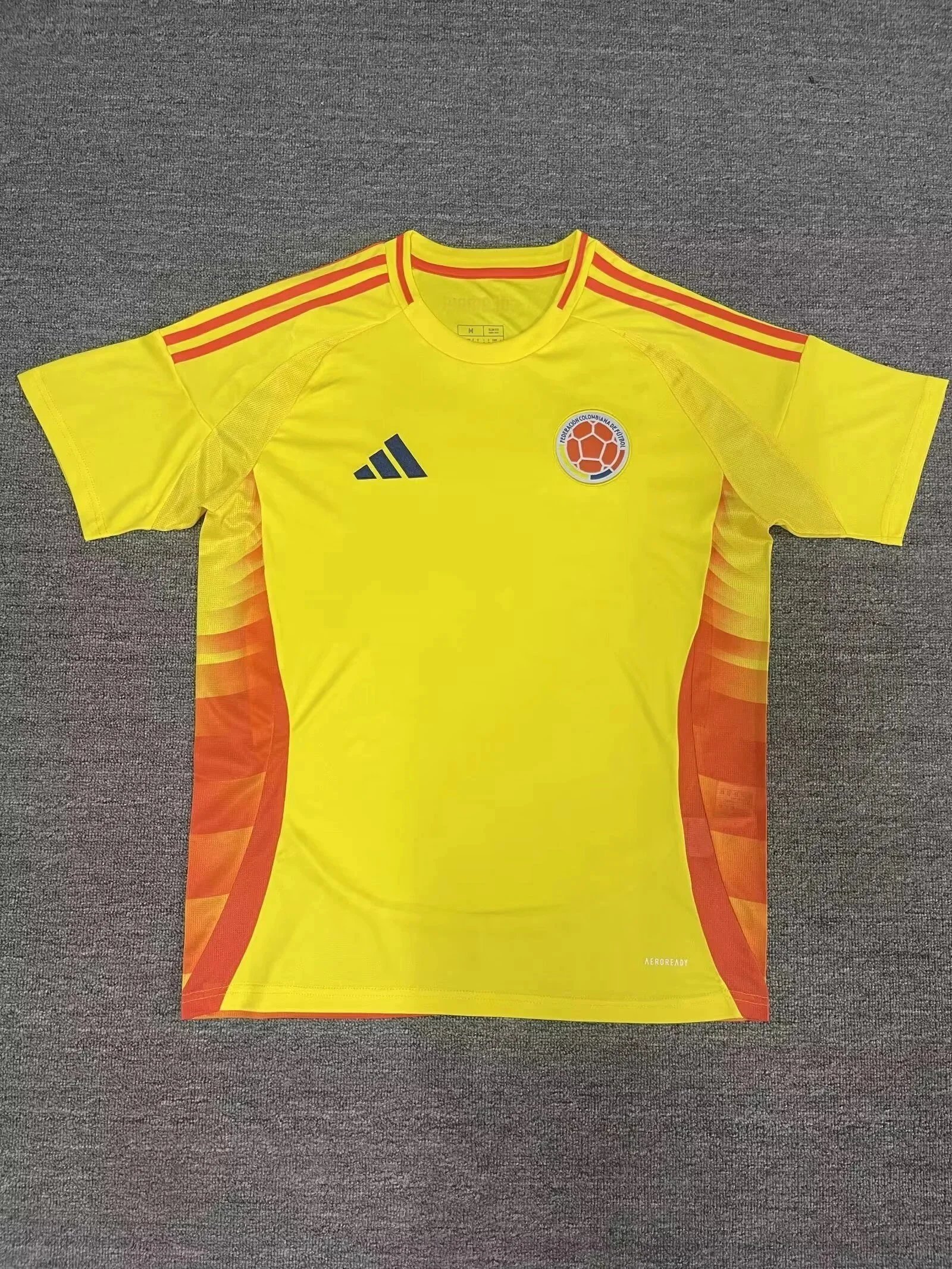 Adidas Colombia Yell