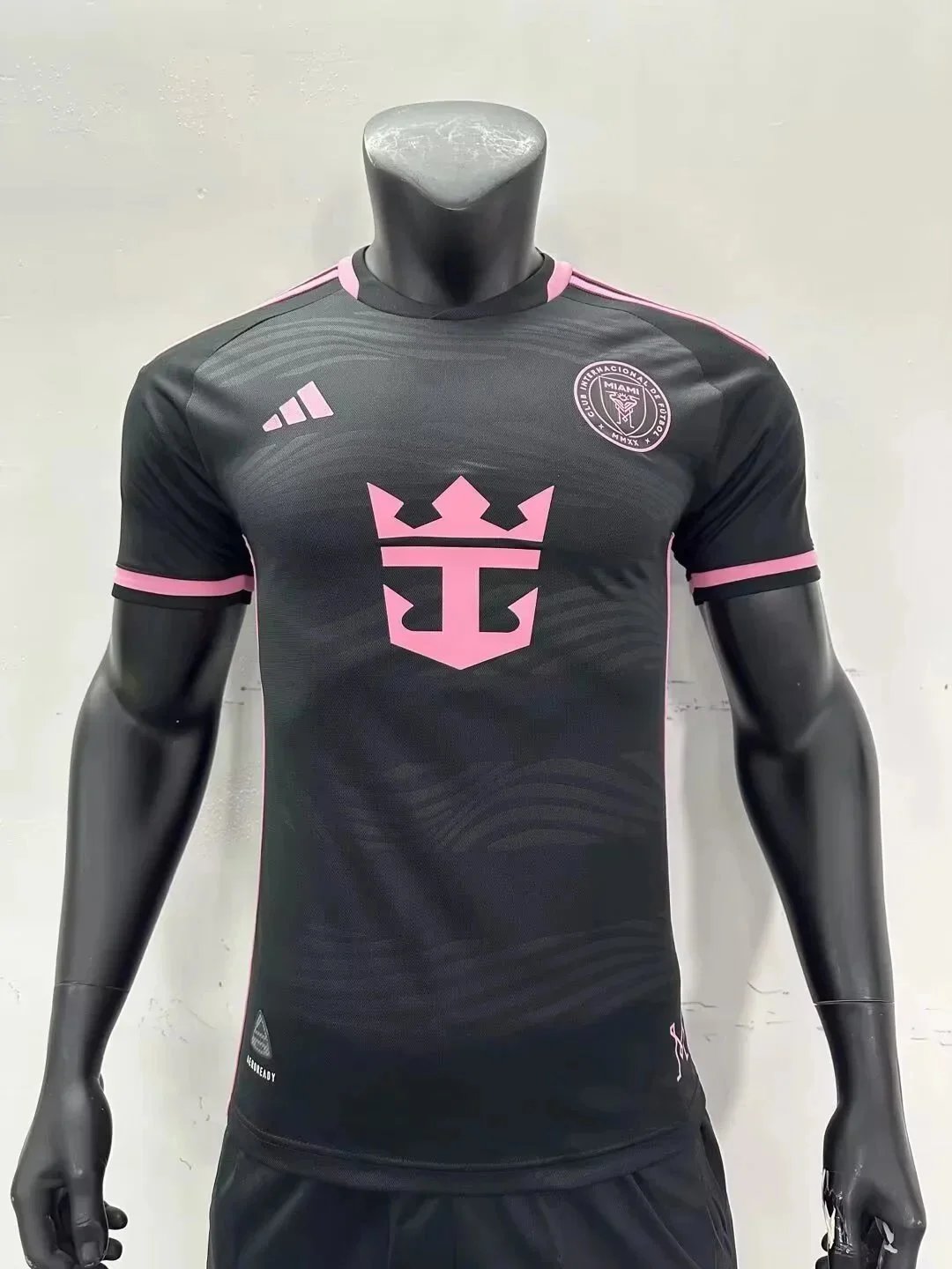 Adidas Miami Interna