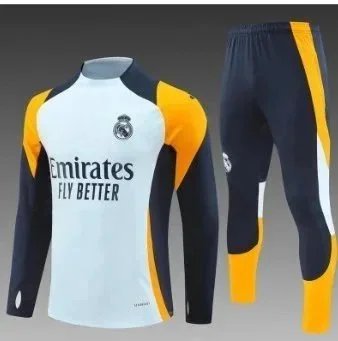 Real Madrid White an