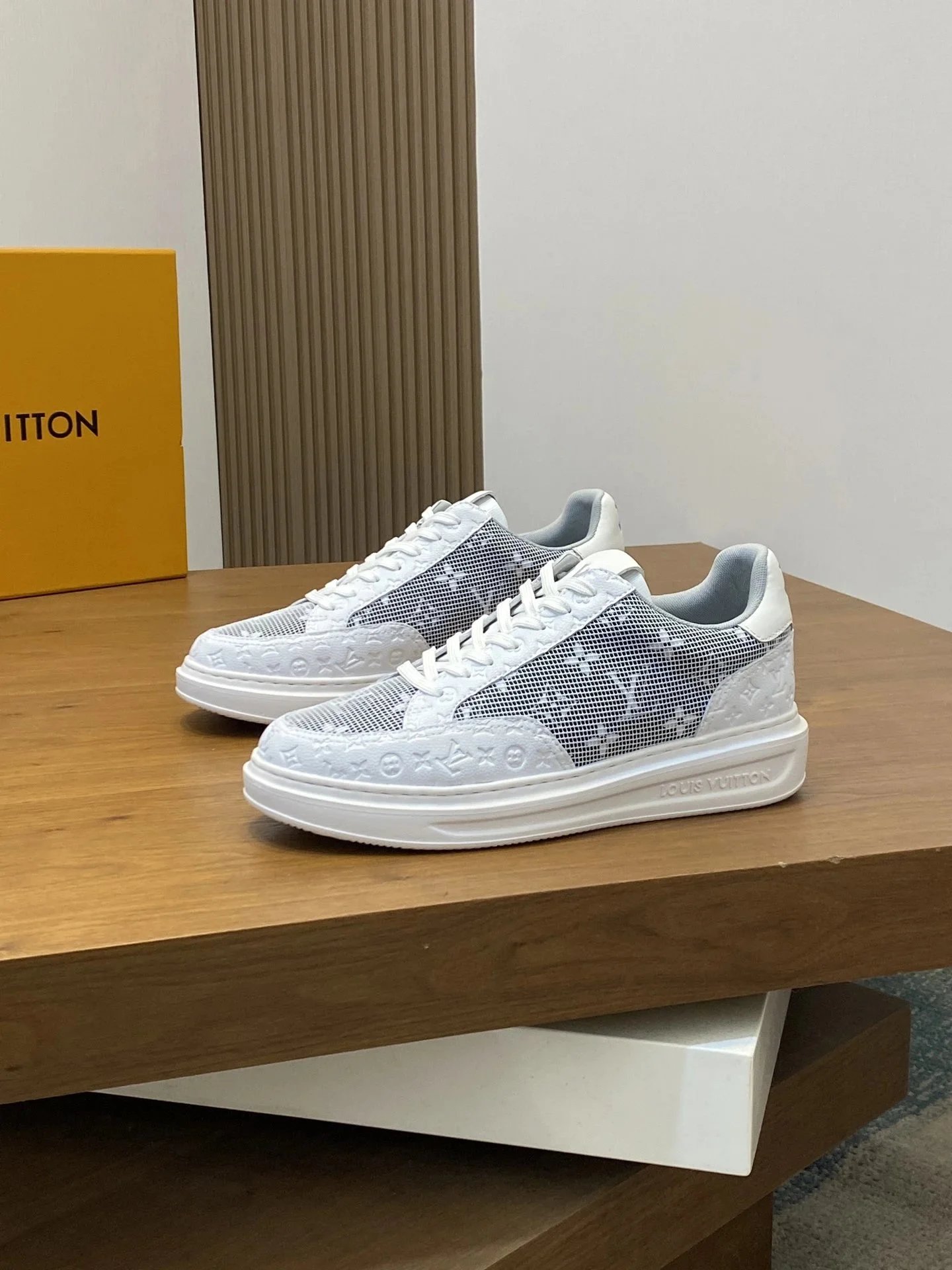 Louis Vuitton Monogr
