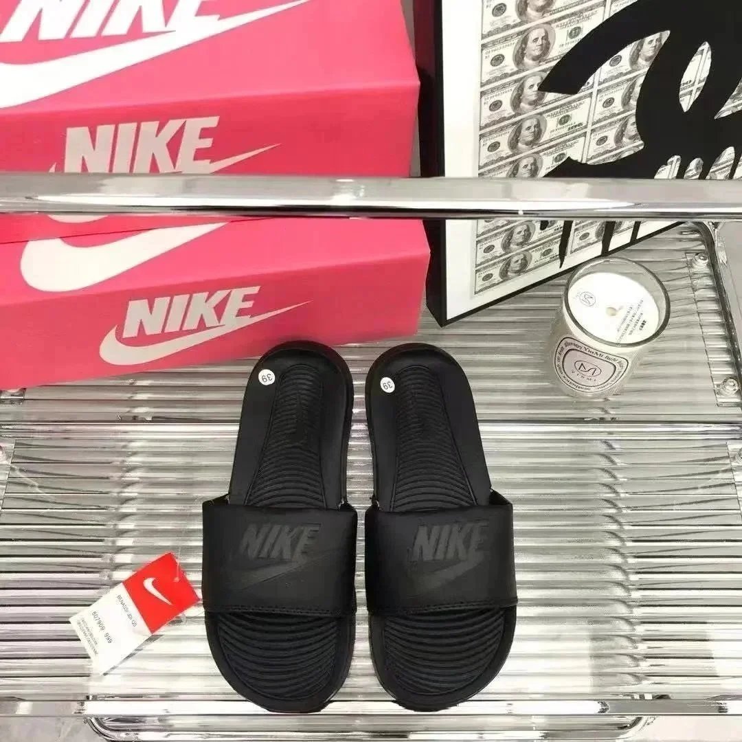 Nike Victori One Bla