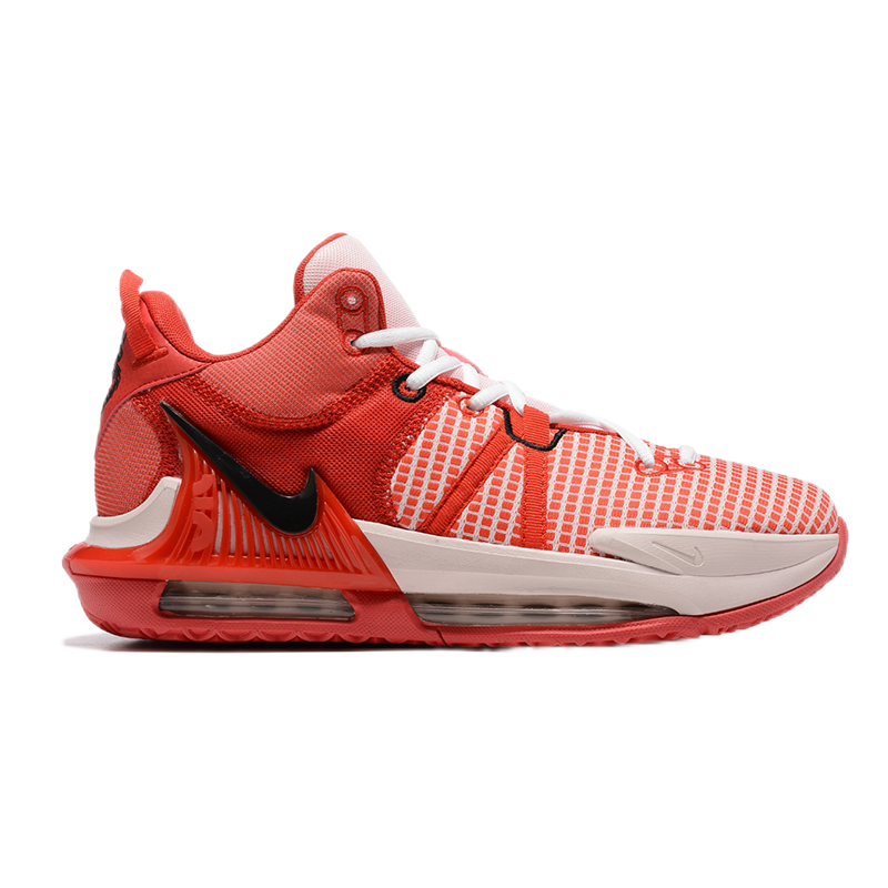 Nike LeBron 17 Red S