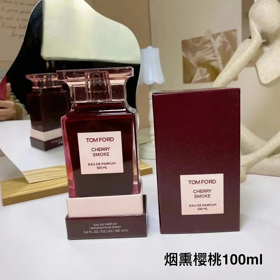 Tom Ford Cherry Smok