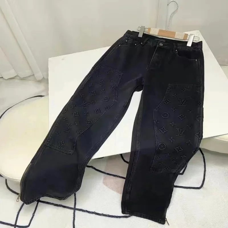 Louis Vuitton Black 