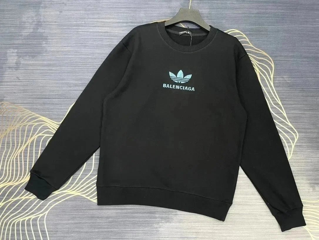 Balenciaga Black Swe