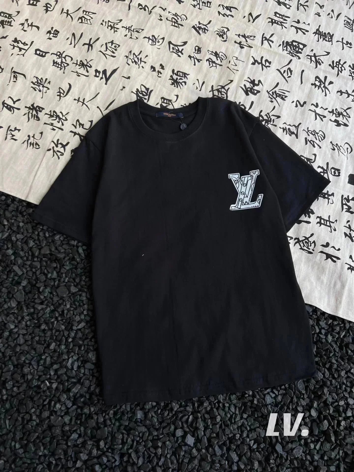 Louis Vuitton Black 