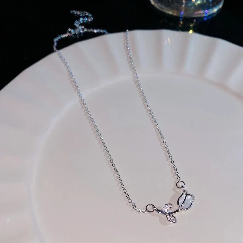 Silver Leaf Design N