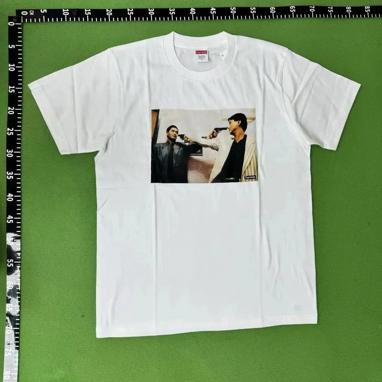 Supreme White T-Shir