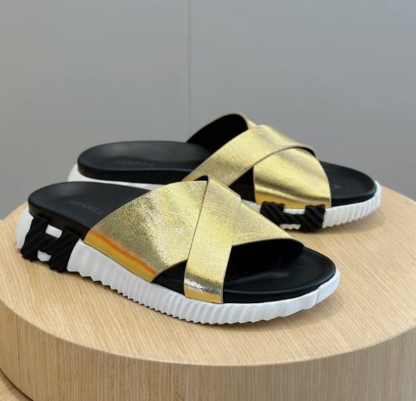 Hermès Gold Slides
