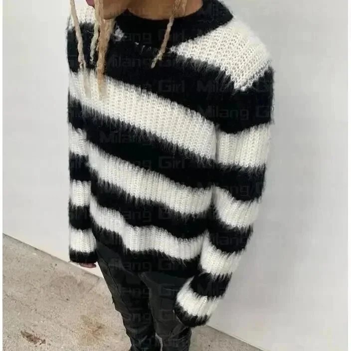 Striped Black and Wh