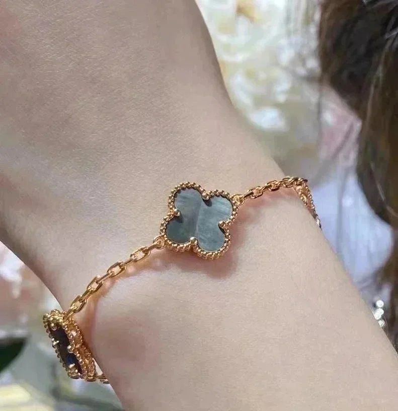 Van Cleef & Arpels A