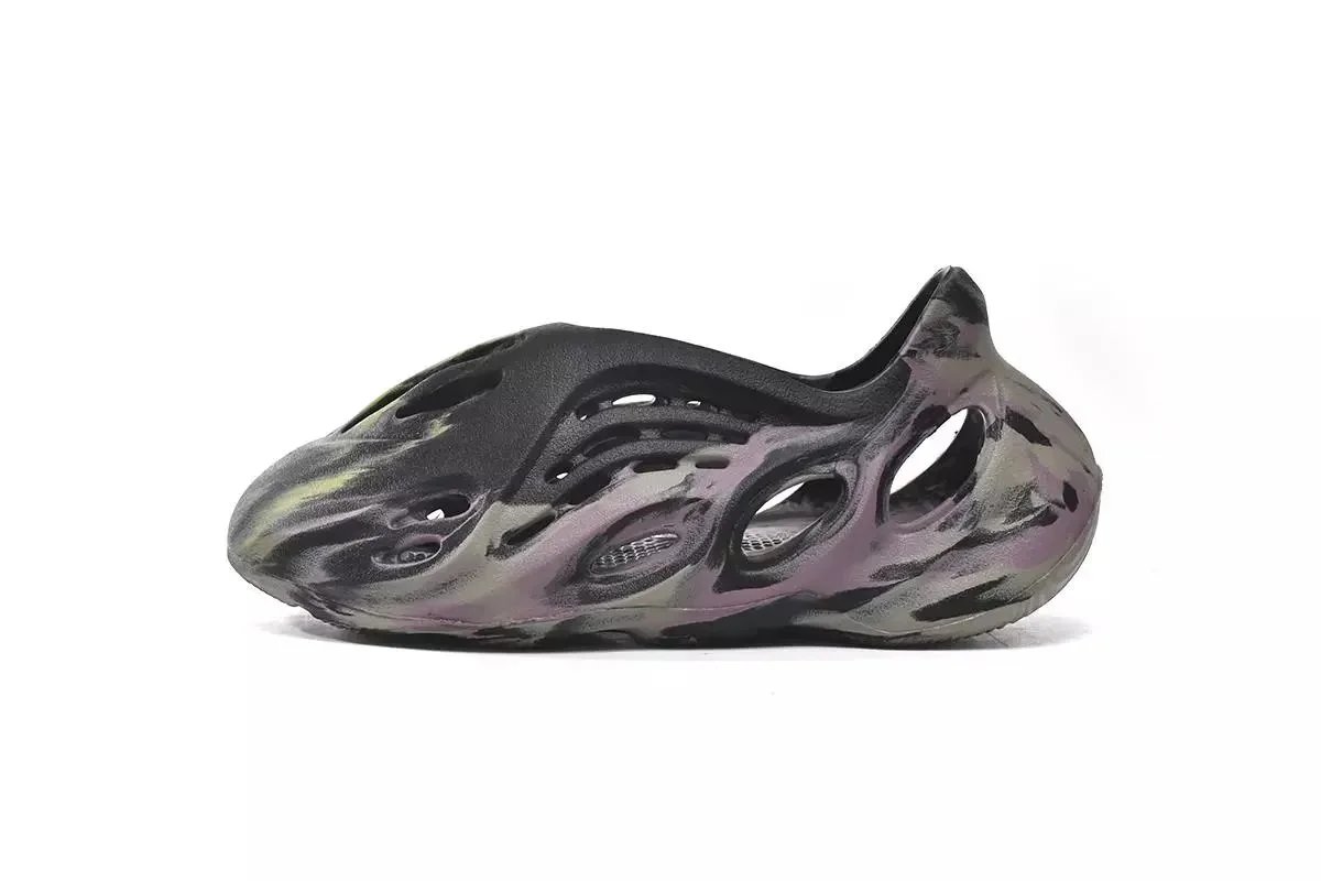 Adidas Yeezy Foam Runner Black Sneakers