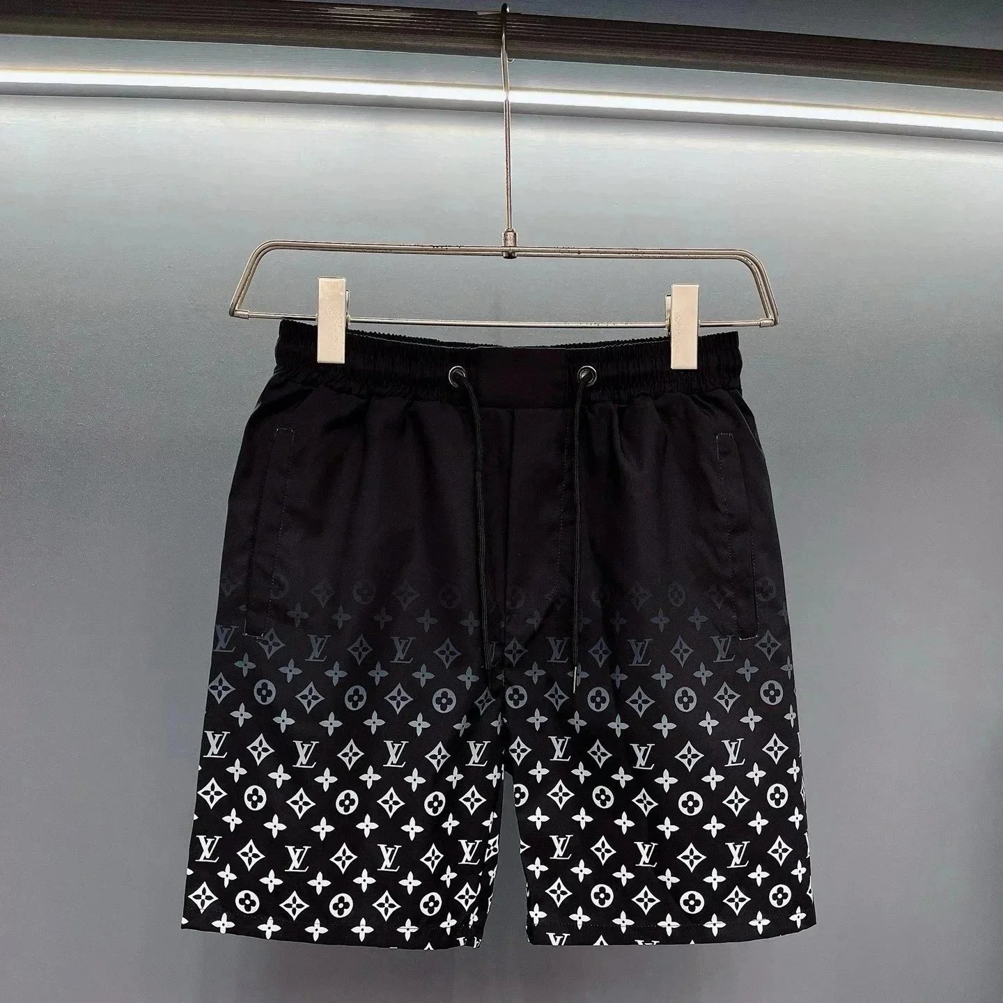 Louis Vuitton Black 