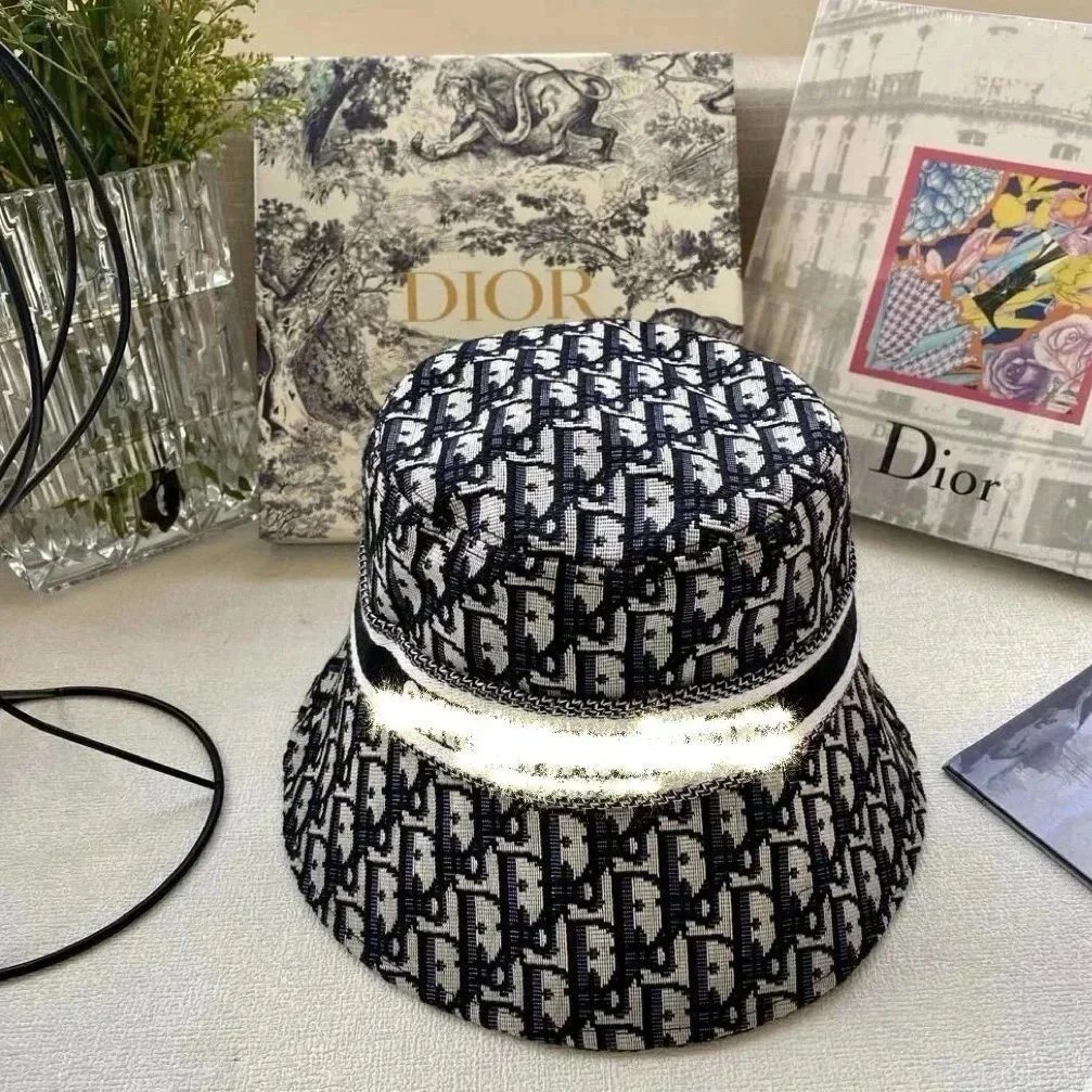 Dior Black and White