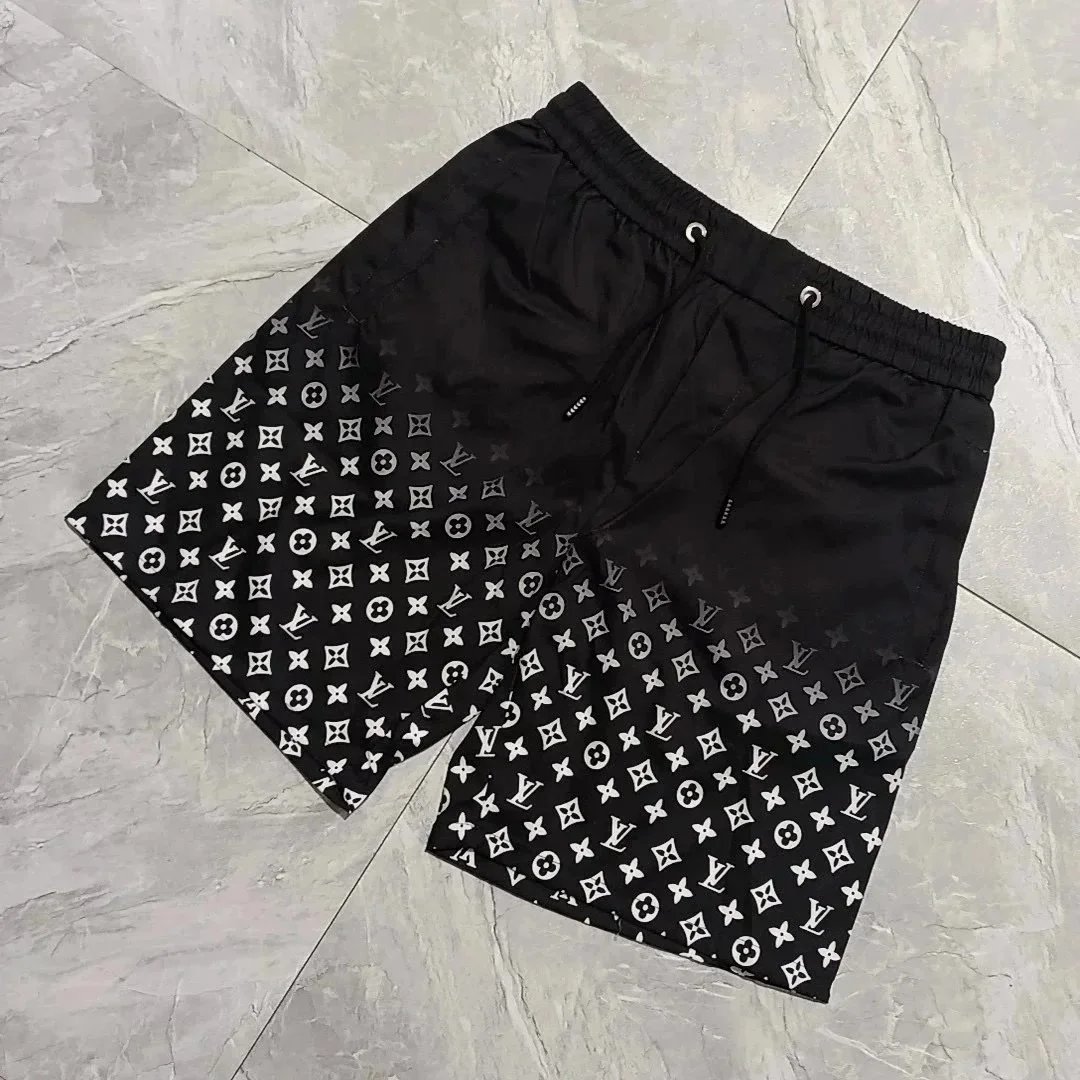 Louis Vuitton Black 