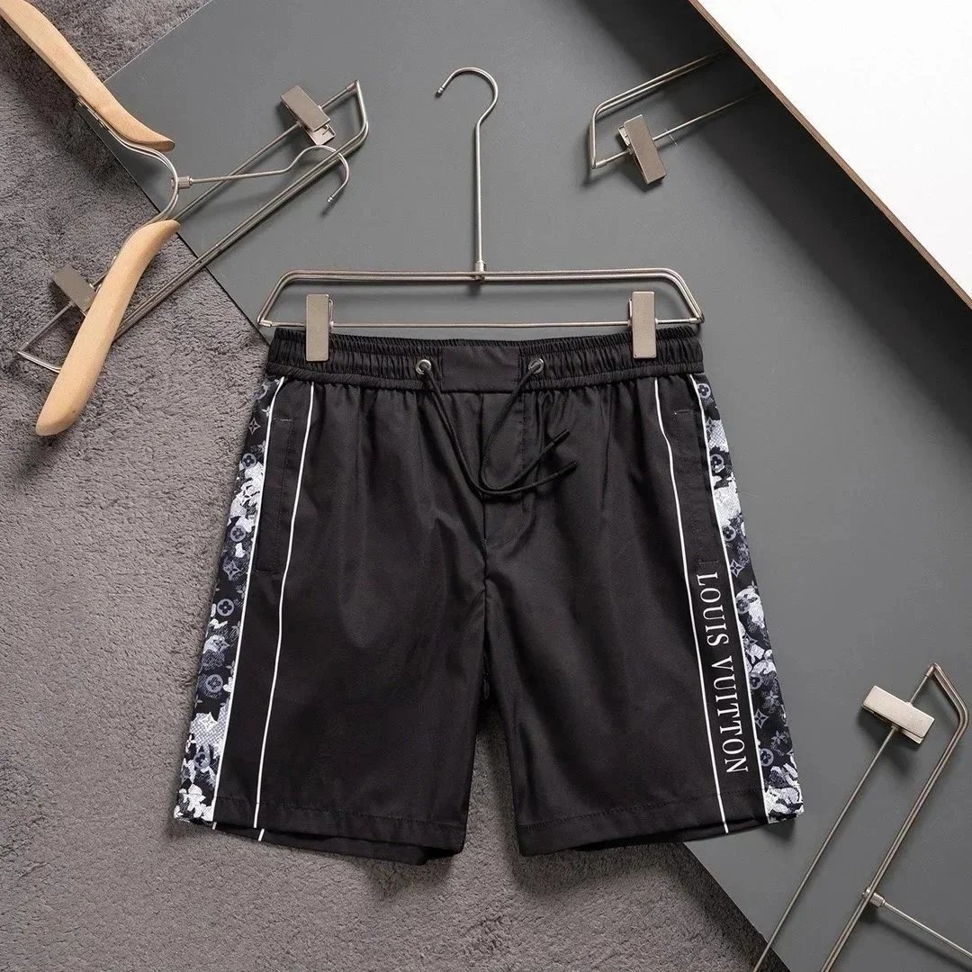 Louis Vuitton Black 