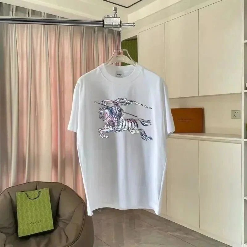 Burberry White Graph