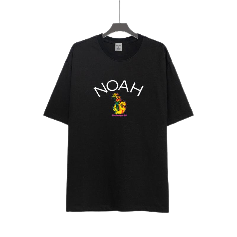 NOAH Black T-Shirt