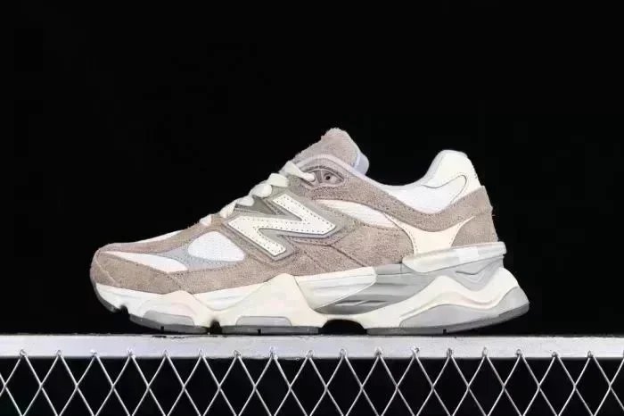 New Balance 9060 Multicolor Chunky Sneakers