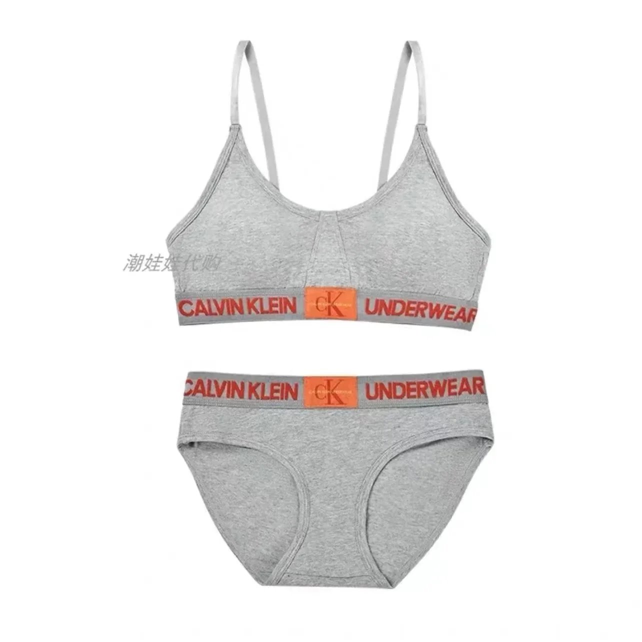 Calvin Klein Gray Un