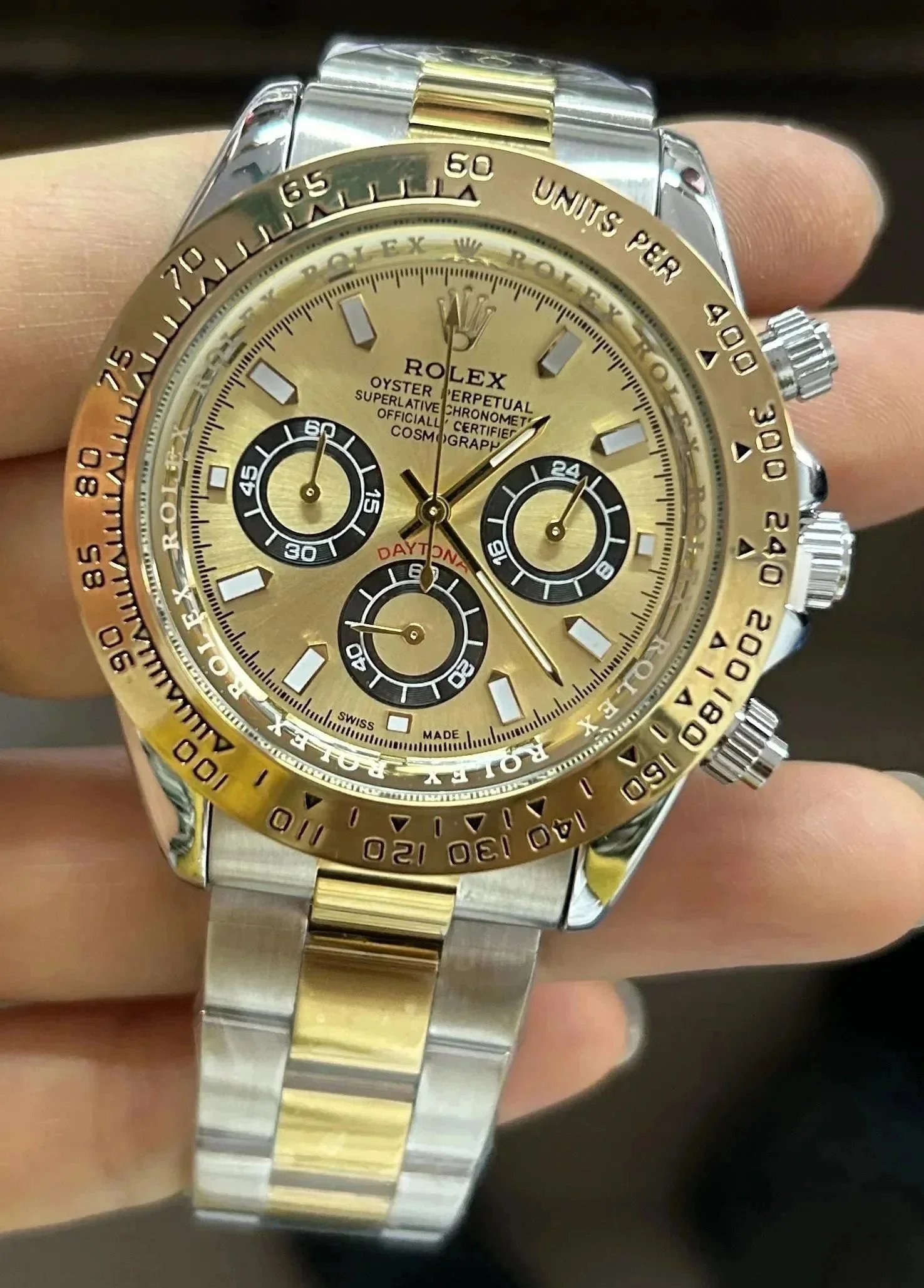 Rolex Daytona Gold W