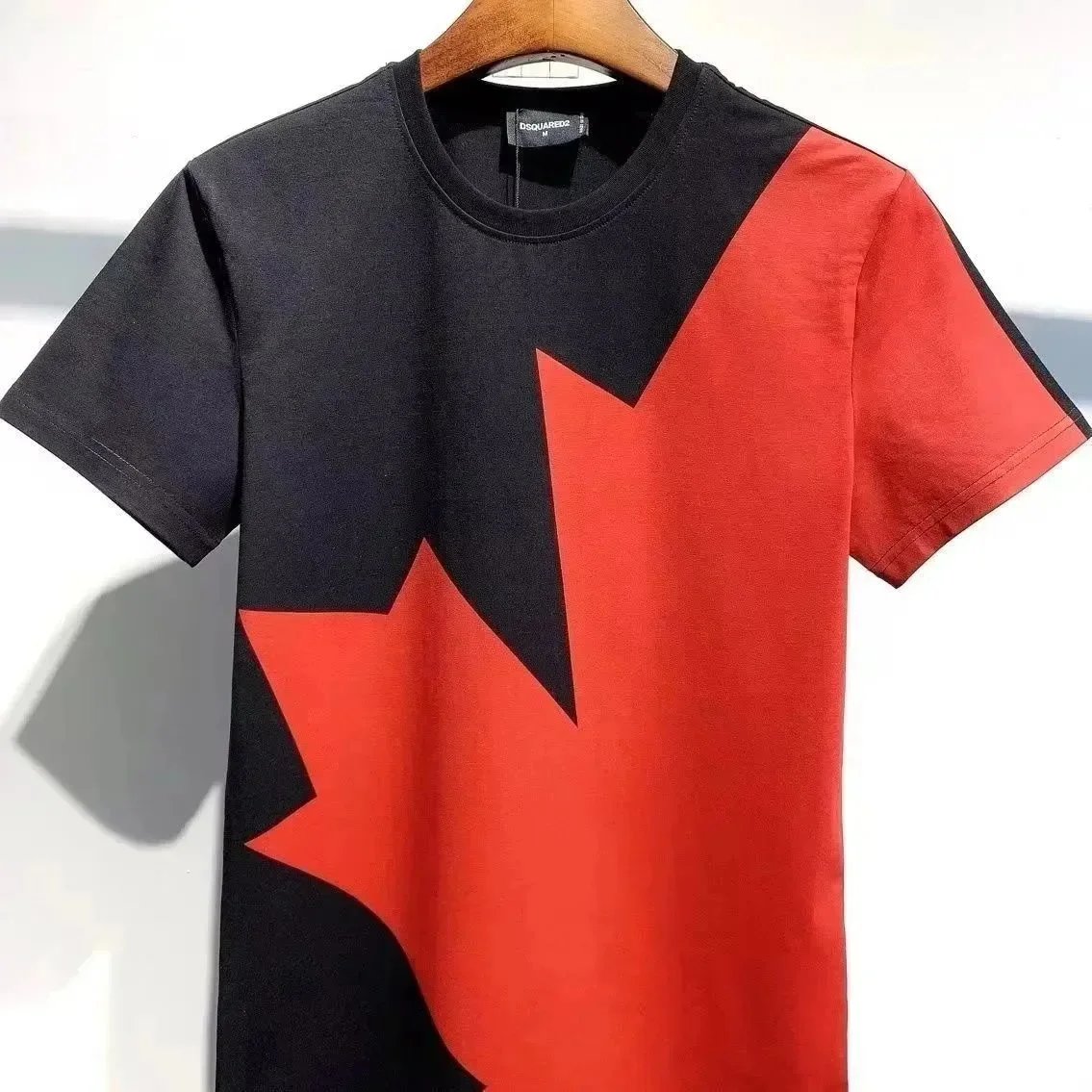 Dsquared2 Black Red 