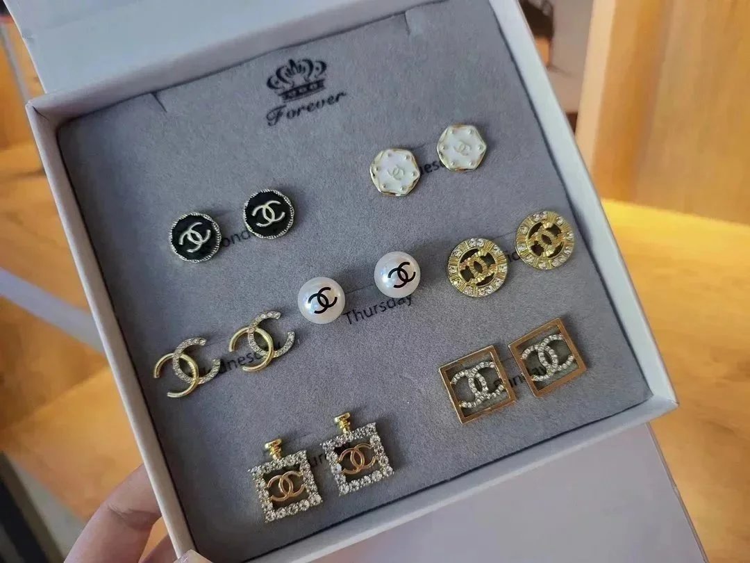 Chanel Gold Accessor