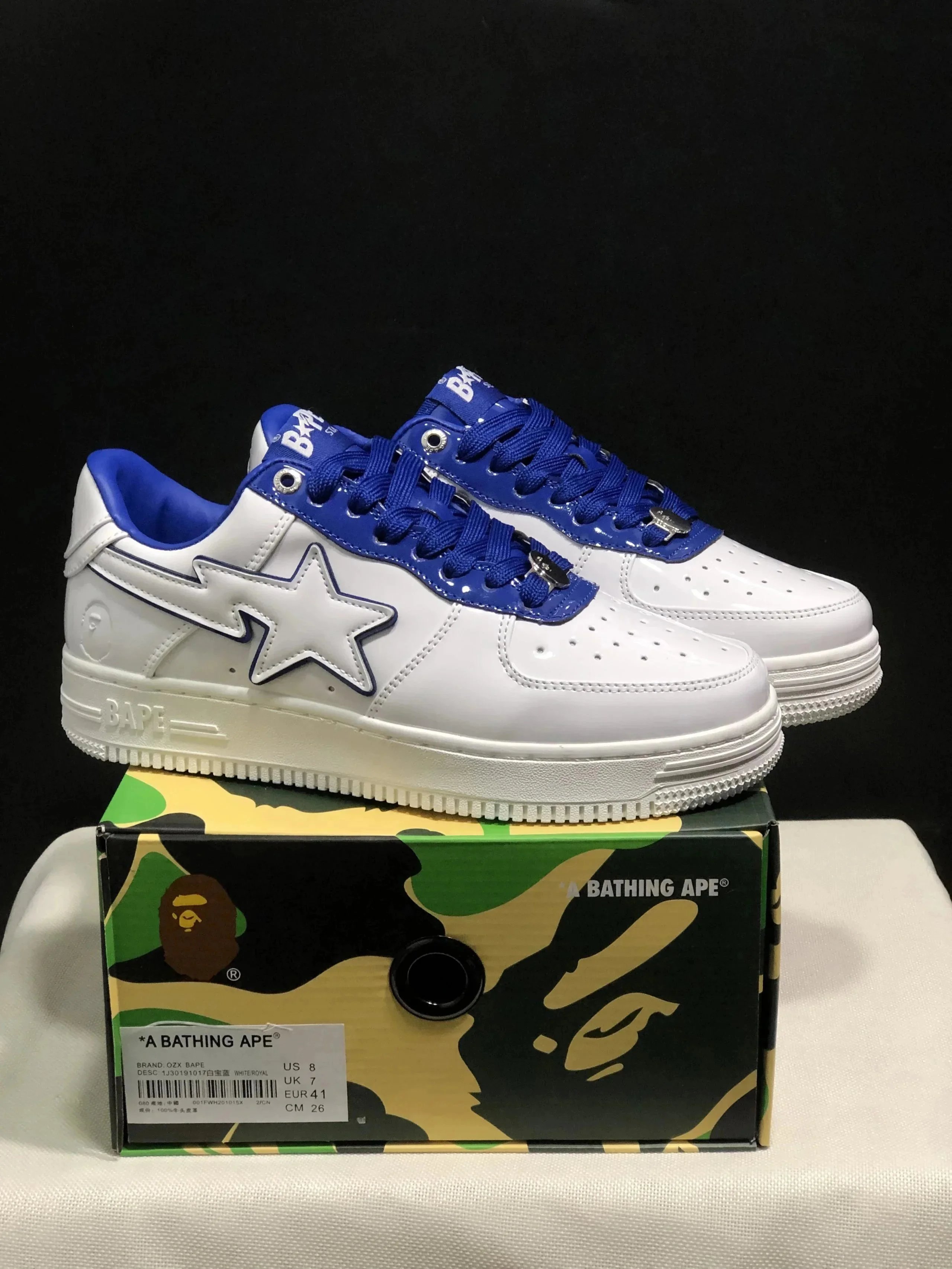 A BATHING APE White 