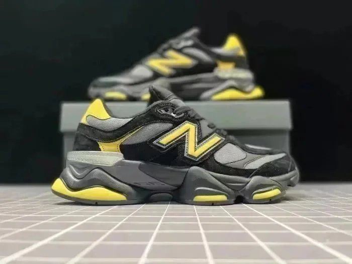 New Balance 9060 Bla